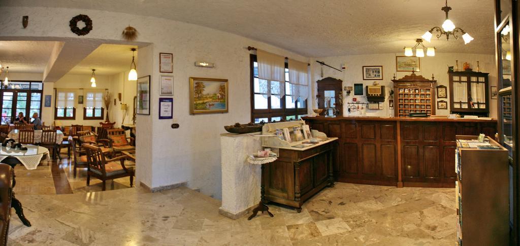 Hotel Pela Skala Kallonis Bagian luar foto