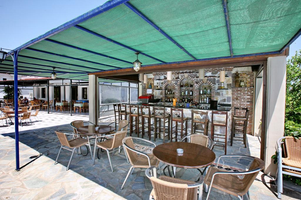 Hotel Pela Skala Kallonis Bagian luar foto